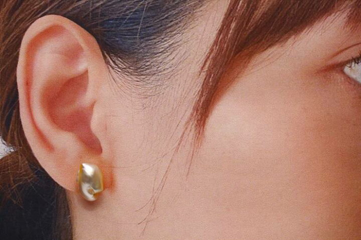 楽天市場】南洋白蝶真珠パールピアス ケシ 13×9mm ナチュラルゴールド  