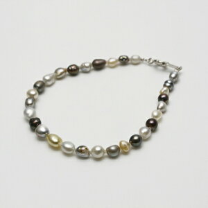 m/^q`^p[uXbg@PV@5-4mm@}`J[