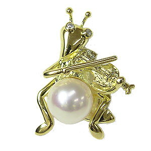 【ポイント10倍 10/27 9:59まで】パール ブローチ パールブローチ フォーマルブローチ ピンブローチ ラペルピン あこや本真珠 k18 ゴールド きりぎりす キリギリス 弦楽器 ダイヤモンド 男女兼