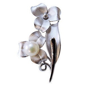 【本真珠】あこやパール ブローチ フォーマル セレモニー 冠婚葬祭 パーティー シルバー製 国産 上品デザイン プレゼント ギフト ジュエリー 包装無料 送料無料 ハロウィン