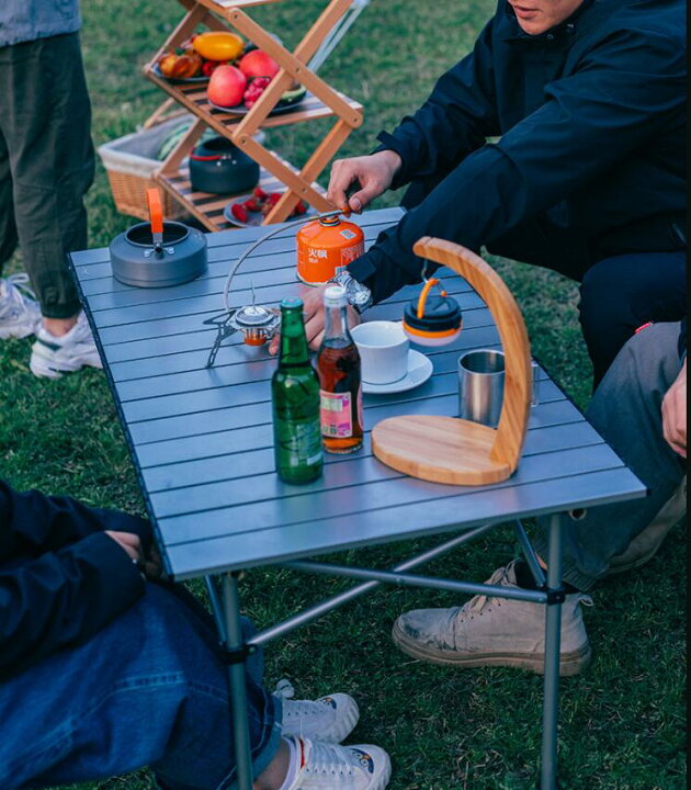 アウトドアテーブルチェアセット キャンプロールテーブル キャンプ イス アルミ合金製 折り畳み式テーブル 組み立て簡単 超軽量 収納便利 椅子  背もたれ付き 軽量 組立簡単 持ち運び便利 ピクニック キャンプ用 収納バッグ付7点セット シンマルショップ