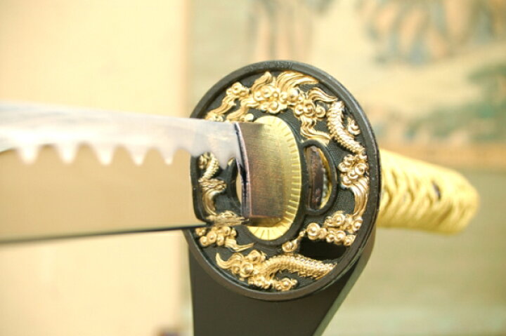 楽天市場】模造刀 日本刀 彫金 竜・金（大刀） 豪華彫金入り（刀身龍彫 