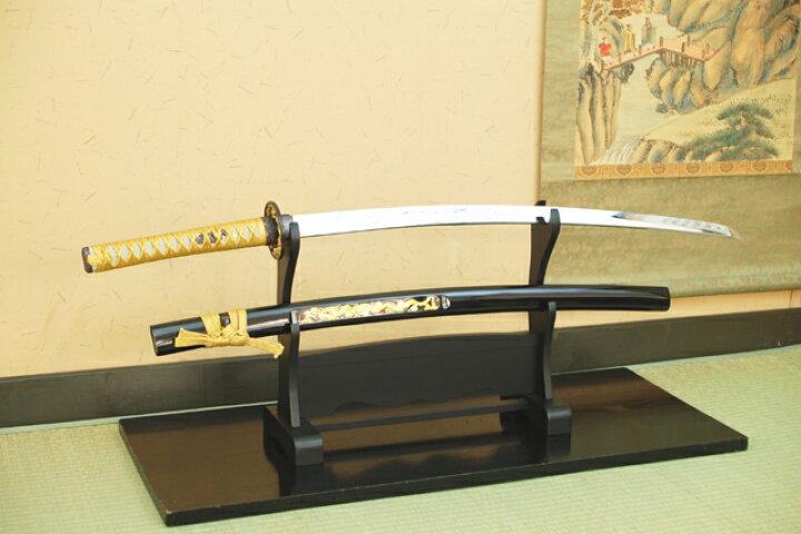 楽天市場】模造刀 日本刀 彫金 竜・金（大刀） 豪華彫金入り（刀身龍彫 