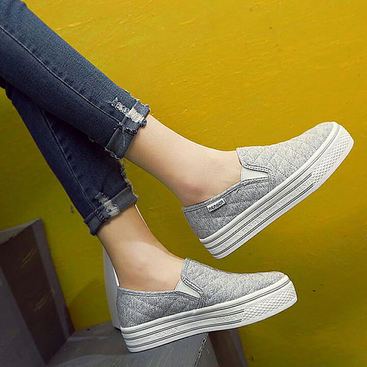 楽天市場 スーパーsale超目玉 スリッポン レディース スニーカー 厚底 ぺたんこ キルティング Bo 9 Uricca ウリッカ By Shiny Mart