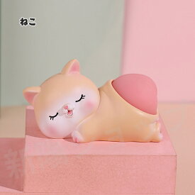 車の飾り 車内 置物 かわいい カー用品 車 アクセサリー 置き物 動物 兎 豚 ねこ パンダ 車載置き物 オブジェ 車内インテリア 飾り 装飾 樹脂 インテリア 雑貨 癒し系 部屋 家 玄関 机 車 飾り 4タイプ