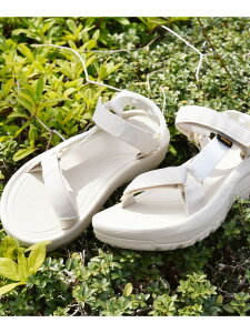 TEVA: HURRICANE XLT2 AMPSOLE SHIPS WOMEN �V�b�v�X �V���[�Y�E�C �T���_�� �z���C�g �u���b�N�y���������z[Rakuten Fashion]