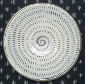 和食器　福岡県伝統工芸品小石原焼　皿　【蔵人窯】手作り　小皿　飛びかんな（10cm）