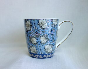 【3,980円(税込)以上お買上げで送料無料】【即納可!!】再入荷しました♪ウィリアムモリス ヴィクトリアフラワー マグカップ マグ カップ 洋食器 おしゃれ*電子レンジ対応