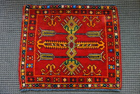【即納可!!】【送料無料!!】新入荷しました♪パキスタン製　手織り　玄関マット『アフガン』ラグマット　マット　絨毯　サイズ：約65x53cm