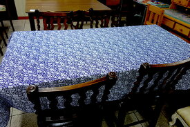 【送料無料】【即納可!!】再入荷しました♪Burleigh バーレイ社　Blue Calicoブルーキャリコ　テーブルクロス　Lサイズ（138×180cm）キッチンファブリック　クロス　花柄　おしゃれ