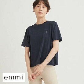 エミ emmi 【emmi yoga】FILAコラボTシャツ 単品 レディース 全3色