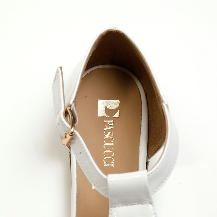 楽天市場】PASCUCCI 7432 [ Ankle Strap Sandal ] カラー：BURRO(IVORY 