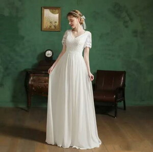 【送料無料】ウェディングドレス 結婚式 Vネック レース シンプル 高級感 フレア袖 白ドレス 前撮り/後撮り ロングドレス 花嫁ドレス フォトウェディング撮影 イブイングドレス パーティー