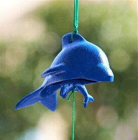 南部鉄器 風鈴 イルカ おしゃれ オシャレ かわいい 可愛い 音色 の 良い 風鈴 いい音 音 美しい音色 癒し 伝統工芸 鉄 ギフト 贈り物 プレゼント 涼 涼しい 清涼 リラックス 癒しグッズ 癒し インテリア雑貨 インテリア 日本製 国産 南部鉄 ブルー