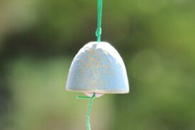 南部鉄器 鉄 風鈴 まつむし 金青 おしゃれ オシャレ かわいい 可愛い 音色 の 良い 風鈴 いい音 音 美しい音色 癒し 伝統工芸 鉄 ギフト 贈り物 プレゼント 涼 涼しい 清涼 リラックス 癒しグッズ 癒し インテリア雑貨 インテリア 日本製 国産 南部鉄 お土産 ブルー