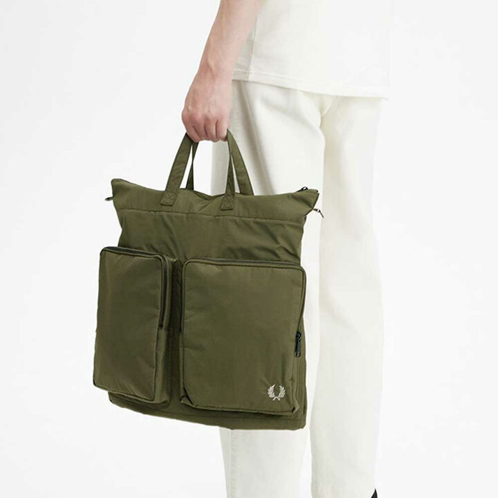 楽天市場】FRED PERRY フレッドペリー Nylon Helmet Bag L7265v71 