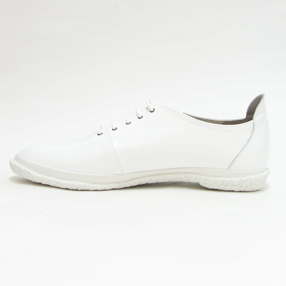 スピングル ムーブ SPINGLE MOVE 1802（レディース）ホワイトエナメル (61) カンガルーレザー 天然皮革 スニーカー ラバーソール  フラットシューズ 「靴」 | 靴のシナガワ