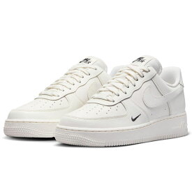 ナイキ エア フォース 1 '07 ESS TRK3 NIKE AIR FORCE 1 '07 ESS TRK3 セイル/セイル/ブラック HF1058-133 日本国内正規品