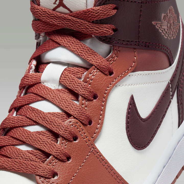 楽天市場】ナイキ エア ジョーダン 1 ミッド NIKE W AIR JORDAN 1 MID 