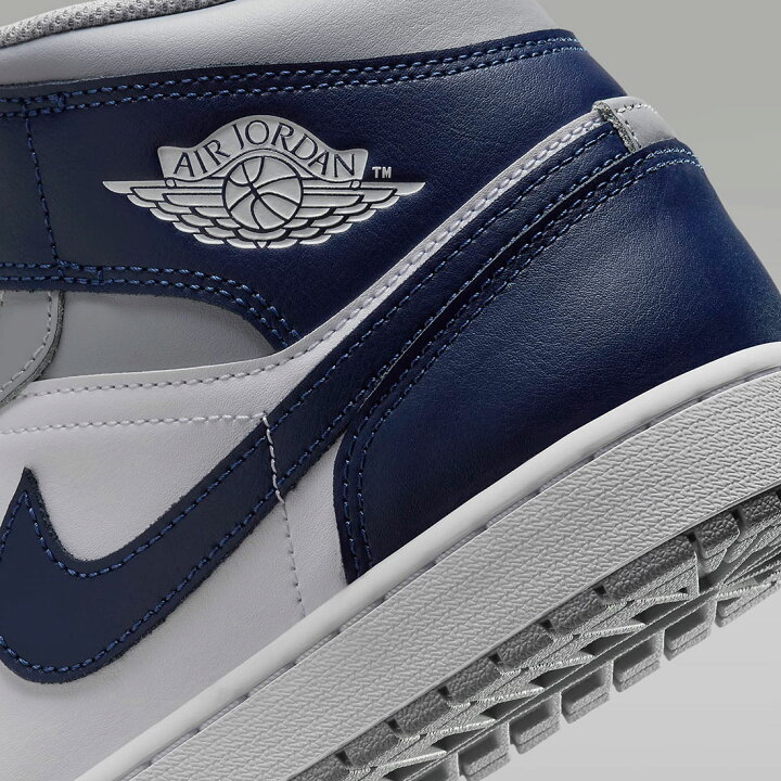 楽天市場】ナイキ エア ジョーダン 1 ミッド NIKE AIR JORDAN 1 MID 