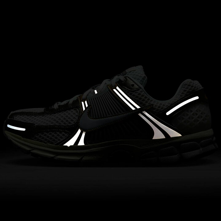 楽天市場】ナイキ ズーム ボメロ 5 NIKE Zoom Vomero 5 プラチナム 