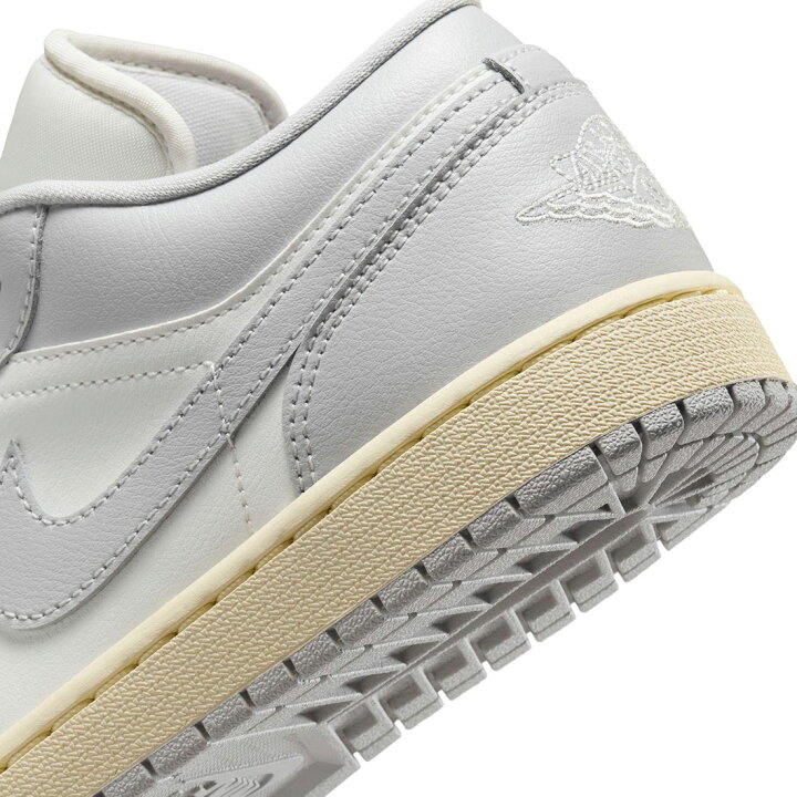 楽天市場】ナイキ エア ジョーダン 1 ロー NIKE W AIR JORDAN 1 LOW 
