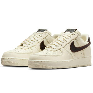 �i�C�L �G�A �t�H�[�X 1 '07 NIKE AIR FORCE 1 '07 �N���[��/�S�[�X�g IH7332-001