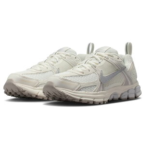 iCL { 5 NIKE J Vomero 5 ZC/oXgO[/JbWO[/^bNVo[ HF6998-108