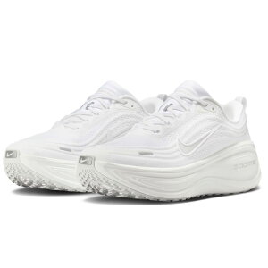 �i�C�L �{���� �v���X NIKE Vomero Plus �z���C�g/�t�H�g���_�X�g/���^���b�N�V���o�[/�T�~�b�g�z���C�g HV8150-102