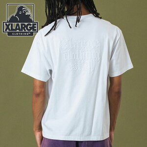 �y40%OFF/SALE�zXLARGE �G�N�X�g�����[�W �G���{�X�h �I�[���h�C���O���b�V�� �V���[�g�X���[�u T�V���c [101253011031 SS25SPOT] EMBOSSED OLD ENGLICH S/S TEE �����Y x-large �G�b�N�X���[�W �g�b�v�X ���� WHITE 
