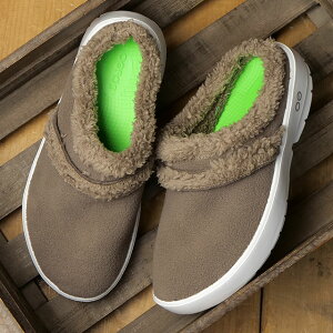 yő100%|CgobNzy6ۏ؁z E[tHX OOFOS Jo[T_ EBY E[N[W[ ~[ [2000560194252 FW25] Women's OOcOOzie Mule fB[X C bNV[Y J A