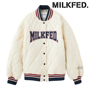 ~NtFh MILKFED. TeSpb` LebhWPbg [103254021003 FW25] SATIN LOGO PATCH QUILTED JACKET fB[X AE^[ ȃWPbg X^W h ItzCg K戵X