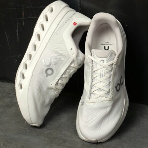 �I�� On �X�j�[�J�[ �E�B�����Y �N���E�h�T�[�t�@�[ �l�N�X�g [3WE30051200 SS26] Cloudsurfer Next ���f�B�[�X ���ꃉ���j���O�V���[�Y �I�t�B�X �W�� �A�[�o�� �z���C�g White/White ���K�戵�X