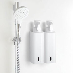 YURION自動ソープディスペンサーシャンプーディスペンサーシャンプーホルダーマグネット付きタッチ式自動泡タイプ500ml大容量浮かべる収納シャンプーボトルおしゃれ壁掛け/卓上両用詰め…