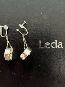 _V} tFG@X^[@CO v`V}̃WG[RNV Leda