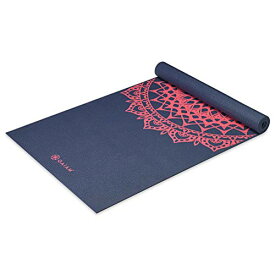 ヨガマット フィットネス 05-62429 Gaiam Yoga Mat Classic Print Non Slip Exercise & Fitness Mat for All Types of Yoga, Pilates & Floor Workouts, Pink Marrakesh, 4mm, 68"L x 24"W x 4mm Thickヨガマット フィットネス 05-62429