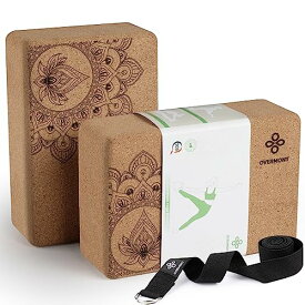 ヨガブロック フィットネス Overmont Cork Yoga Blocks 2 pack with 8ft Strap Set Natural Cork Yoga Bricks- High Density & Eco Friendly Yoga Accessories for Women - Ideal for Yoga Pilates General Fitness and Stretching 9x6x3''ヨガブロック フィットネス