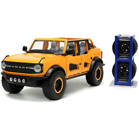 ジャダトイズ ミニカー ダイキャスト アメリカ Jada Toys Just Trucks 1:24 2021 Ford Bronco Die-cast Car Orange with Tire Rack, Toys for Kids and Adultsジャダトイズ ミニカー ダイキャスト アメリカ
