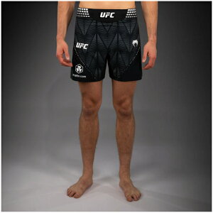 VENUM ���F�i�� UFC Zenith by Venum Authentic Fight Night �O���f�B�G�[�^�[�t�@�C�g�V���[�c �����Y - �u���b�N �x�i�� VNMUFC-00541-108