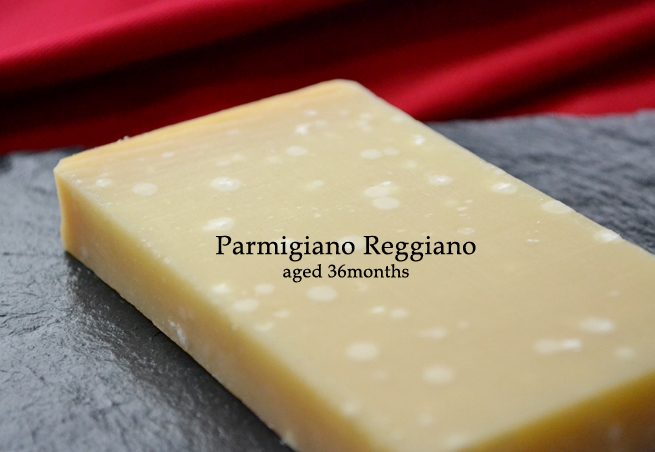 パルメザン長期熟成の旨味極まるイタリアンチーズの王様 パルミジャーノ SALE 79%OFF レッジャーノDOP 【感謝価格】 90g 36ケ月熟成