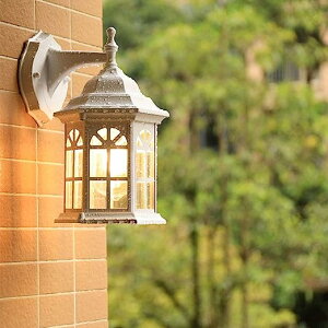 レトロ 屋外ウォールライト ランプウォールランプ 屋外照明 壁掛け照明/壁付け照明 階段照明 門灯 防水 外灯 インテリア 室内 照明器具 バルコニーウォールランプ 屋外 テラス 防水 ウェー