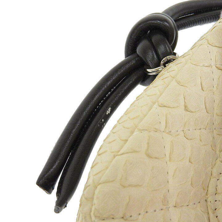 楽天市場】【8/1 P2倍】【本物保証】 布袋付 美品 シャネル CHANEL 