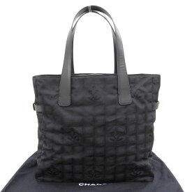 【本物保証】 布袋付 超美品 シャネル CHANEL ニュートラベルライン トートGM A15825 シール付 10番台 トートバッグ ナイロンキャンバス 黒 【中古】