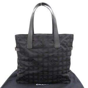 シャネル(CHANEL) ニュートラベルライン(New Travel Line) 中古 gm  