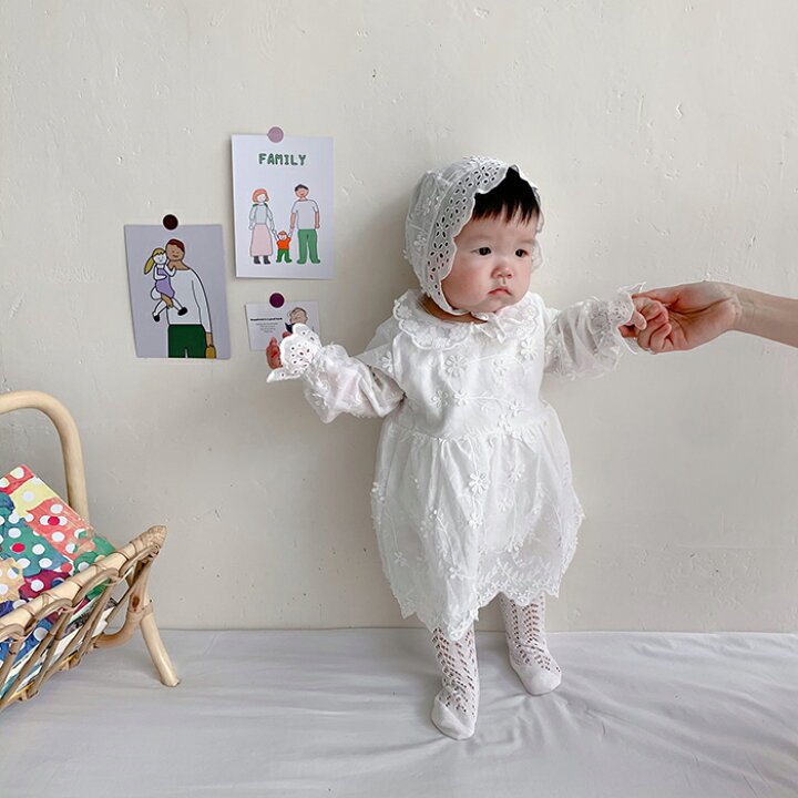 楽天市場 帽子 靴下付き セレモニードレス ロンパース 新生児 ベビー服 ワンピース ベビー用品 ナチュラル系 退院 女の子 ワンピース ロンパース お宮参り 花柄ドレス 出産祝い ベビー ドレス フォーマル 白 赤ちゃんドレス お披露目 ｔｐｓどんどん