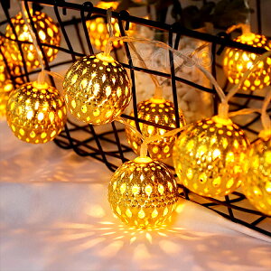 レビューで12%OFFクーポン★クリスマス 電気代0 イルミネーション led ソーラーライト 自動点灯 光センサー 太陽光 充電 飾り 壁 クリスマスツリー 装飾 屋外 おしゃれ イルミネーションライト