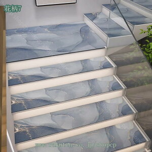 吸着マット 階段 滑り止めマット 幅広 大判 1枚セット ズレない カーペット 階段マット 洗える フローリング 滑り止め 防音マット フロアマット 置くだけ 固定 高齢者 犬 猫 ペット 転倒防止