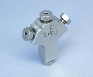 R 4}CNEX[E~LT[ 1 28172