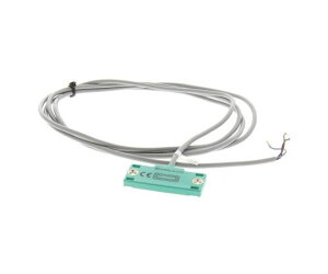 Pepperl�@+�@Fuchs �e�ʃZ���T�@PNP-NO�@5�@mm�@50�@x�@20�@x�@5�@mm CBN5-F46-E2 1��