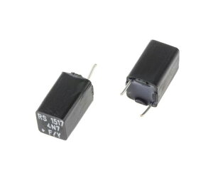 RS Pro �|���X�`�����R���f���T 4.7nF 63V dc 1��(5��) 116-307